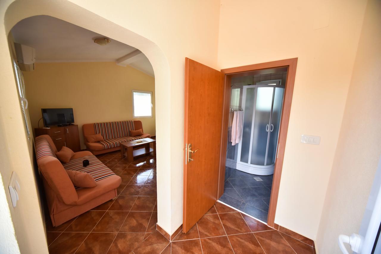 Apartmani Stanisic Canj Bagian luar foto